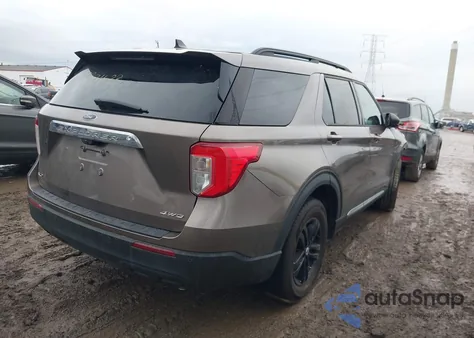 2021 Ford Explorer Xlt z USA, uszkodzony, nr VIN 1FMSK8DH7MGB64579